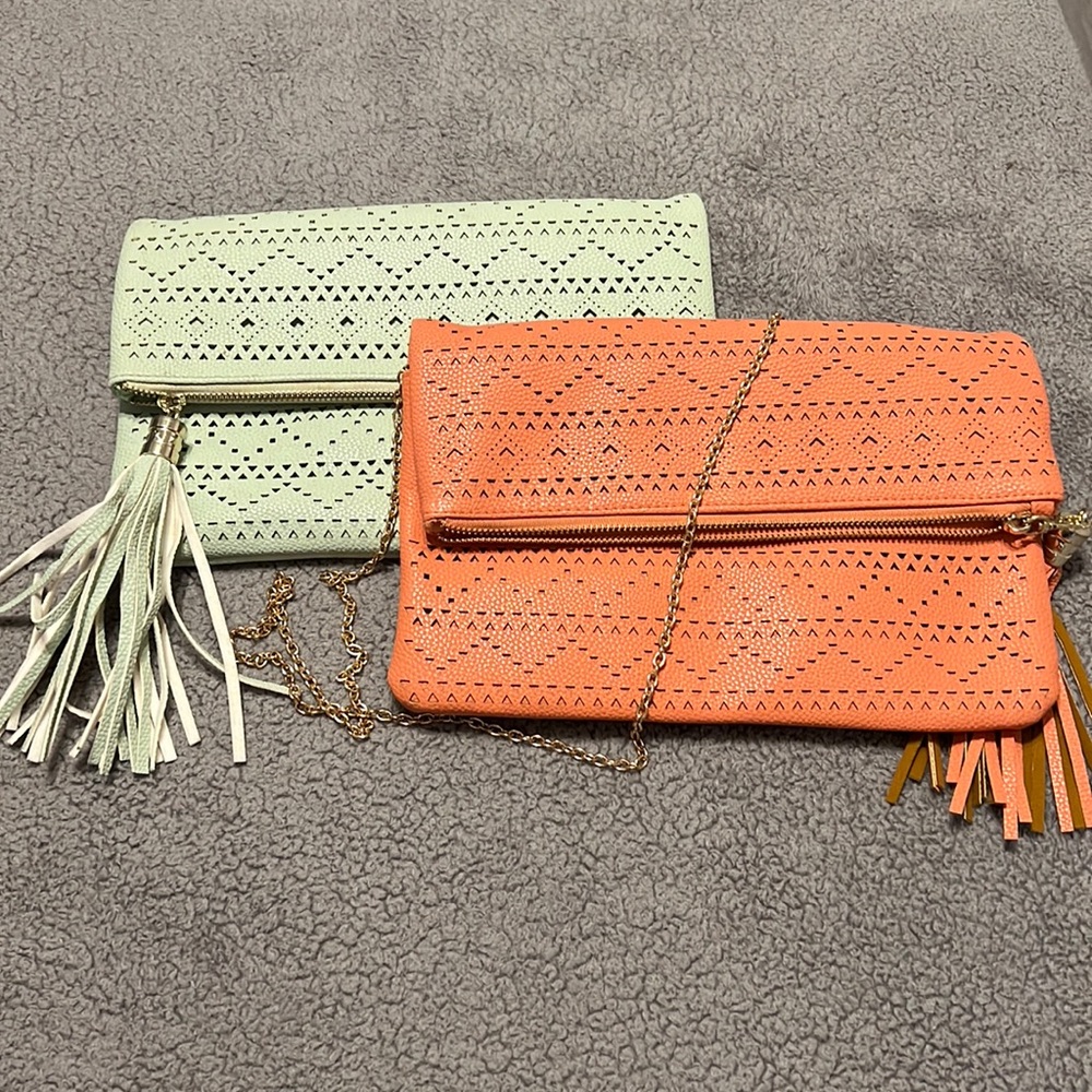 2 crossbody bags coral and aqua
